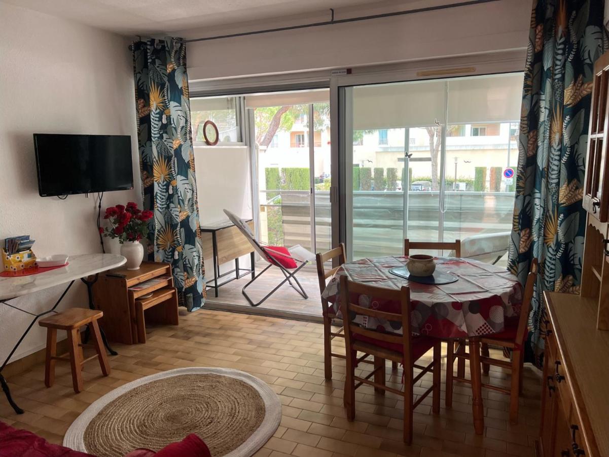 T2 Avec Veranda Et Piscine A Mandelieu La Napoule Dış mekan fotoğraf